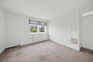 Masefield Avenue Holmewood